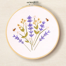 DMC -Botanical Wild Flowers Embroidery Kit